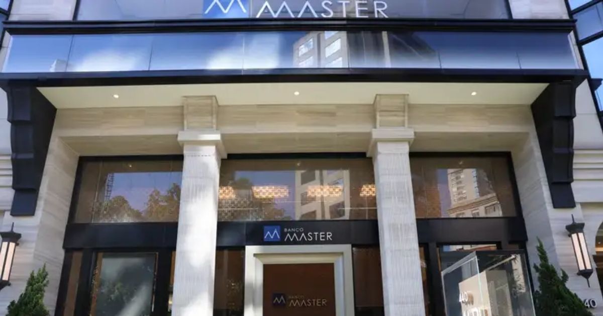Contrato do Banco Master: fachada da sede da instituição investigada pela Polícia Federal