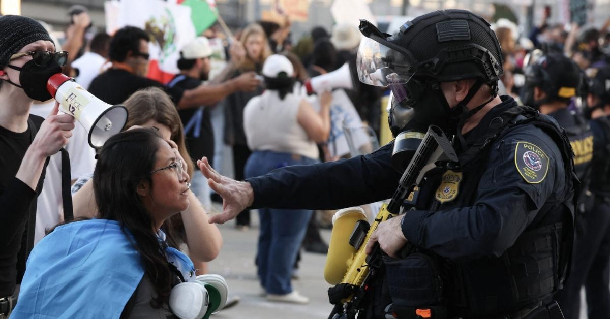 ICE passa a usar câmeras corporais durante operação em Minneapolis