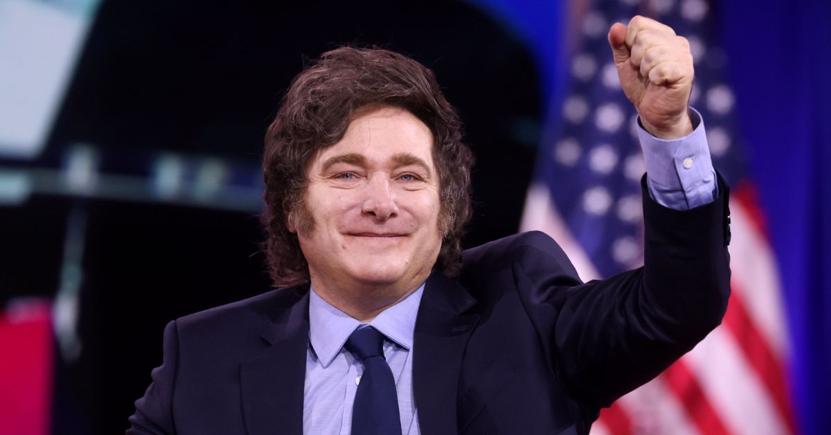 Javier Milei cujas medidas ampliaram as importações na Argentina com abertura comercial