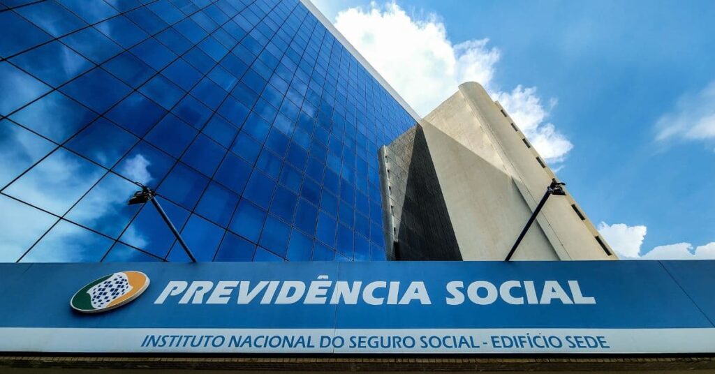 serviços do INSS na sede da Previdência Social em Brasília